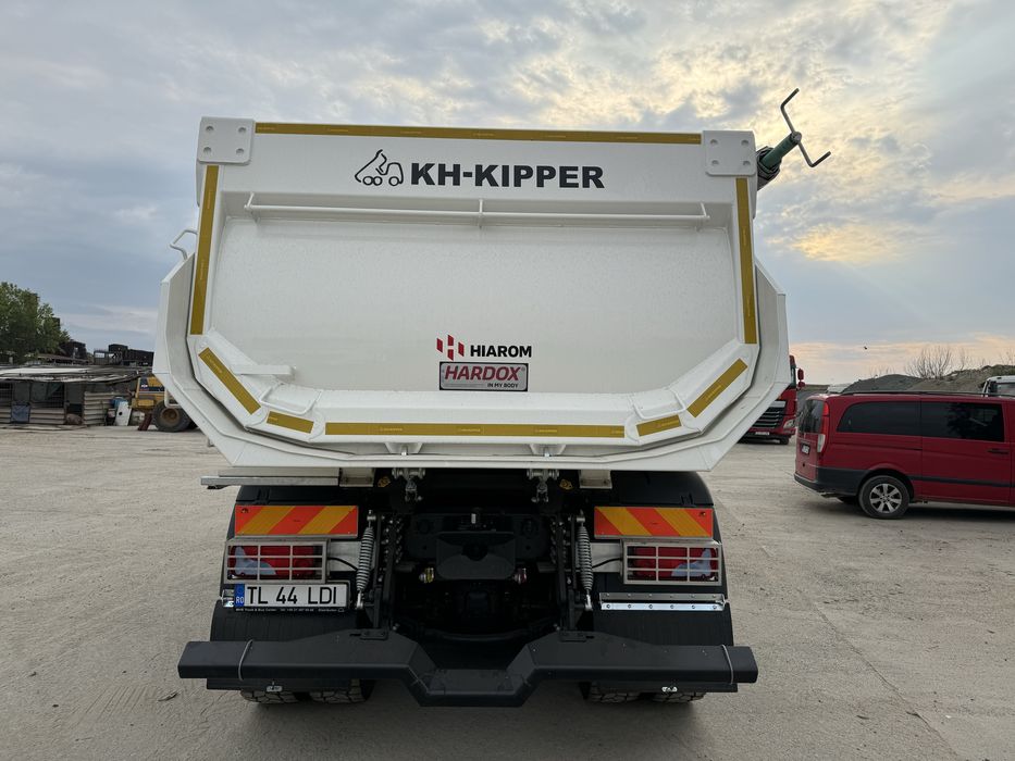 Man TGS 8X4 41.480 2024 / 08