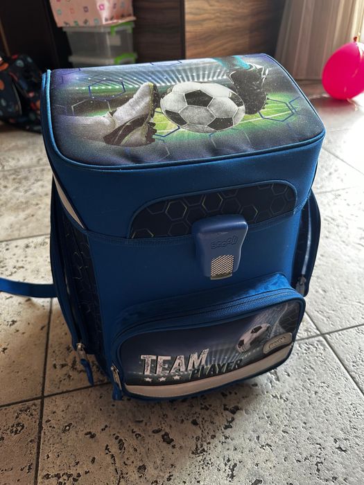 Ергономична раница за училище Scooli