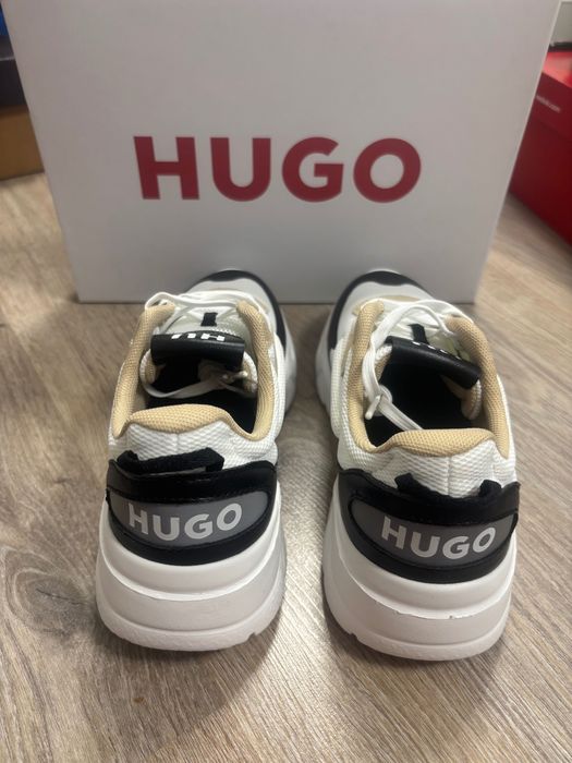 Чисто нови обувки HUGO