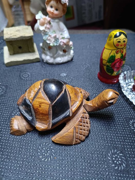 Продам сувениры матрошки,черепаха и др