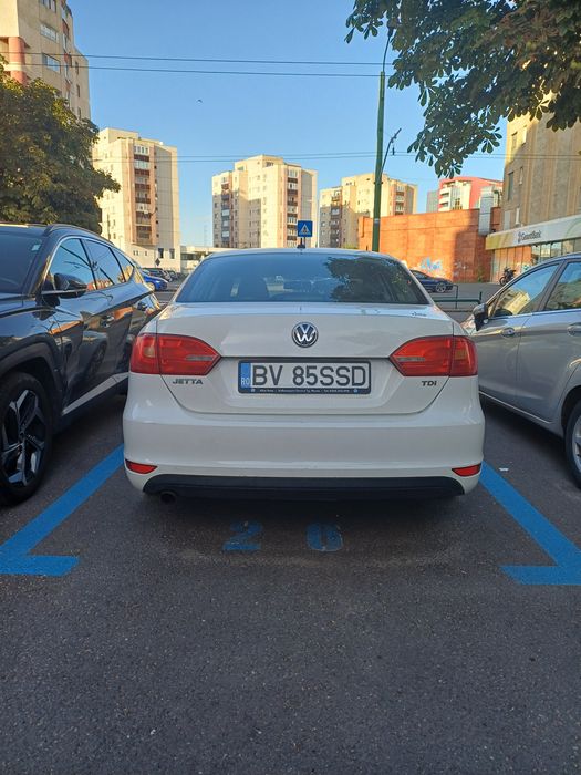 VOLKSWAGEN Jetta 2012 — imagine 5