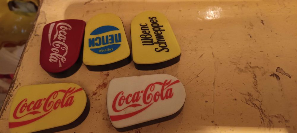 отварачки за бутилки с капачка - пластмасови, ретро