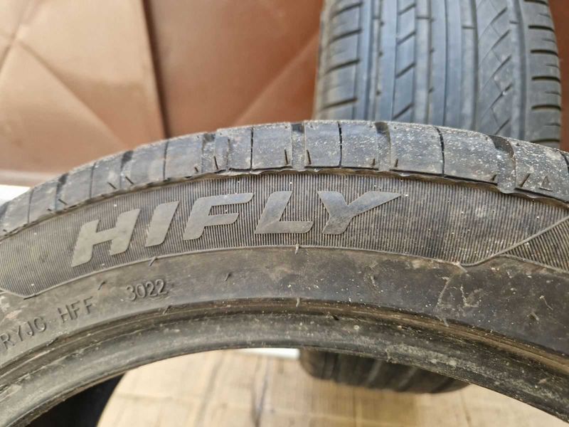 2 Hifly R19 245/45
летни гуми
DOT3022