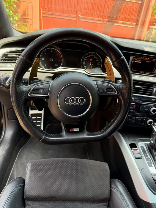 Audi A4 B8 facelift (S-line)