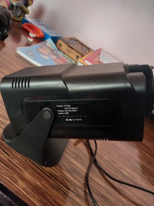 Проектор новый в отличном состоянии