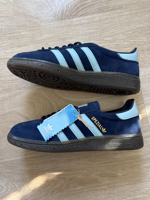Adidas spezial (Адидас спешиал)