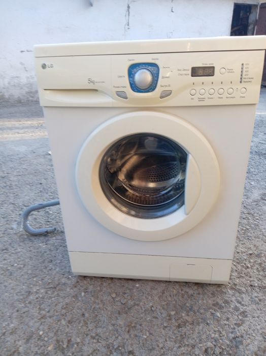 Продам стиральную машину