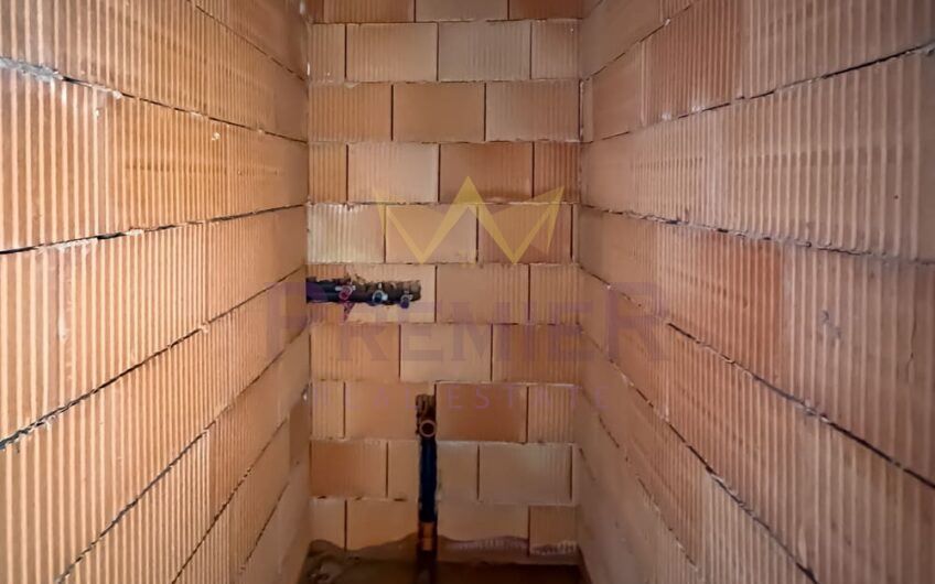 Продава се Двустаен апартамент в Бургас, Сарафово - 68 кв.м за 1398 €/кв.м - Снимка #11