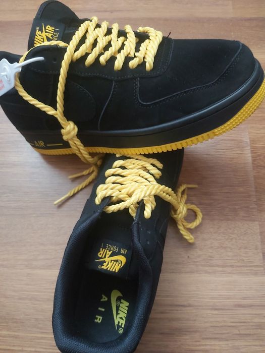 Здравейте продавам чисто нови маратонки нике аир форже номер 41