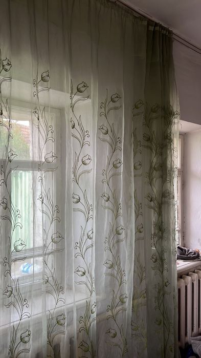 Шторы три вида. В хорошем состоянии