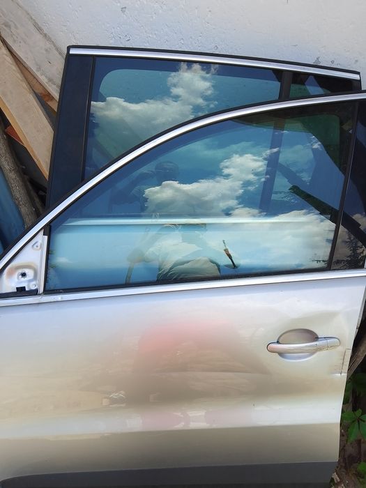 Врати Фолксваген тигуан