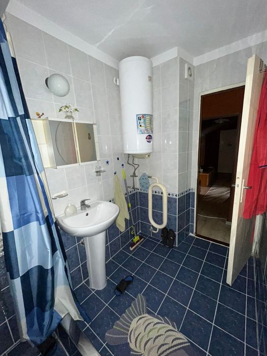 Продава се Тристаен апартамент в Варна, Кайсиева градина - 90 кв.м за 1723 €/кв.м - Снимка #15