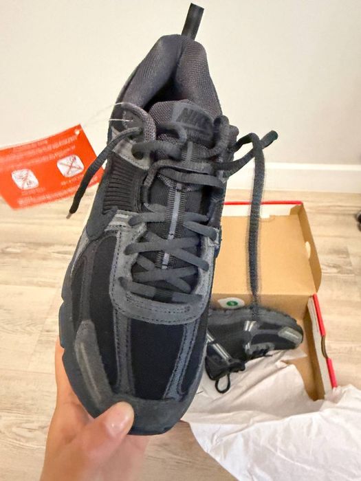 Кроссовки Nike Zoom Vomero 5