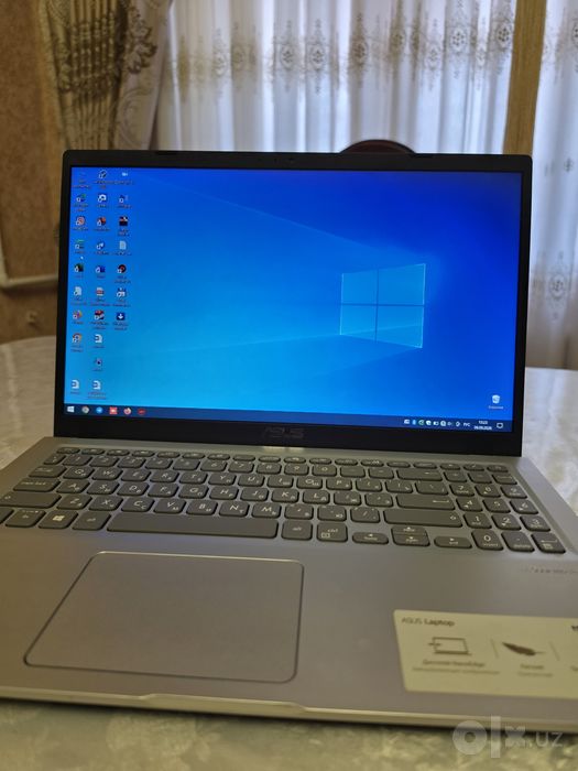 ASUS X515J 15,6 дюйма — Intel® Core™ i7, серебристый