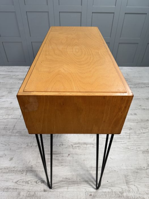 Конзолно шкафче в индустриален стил Г473