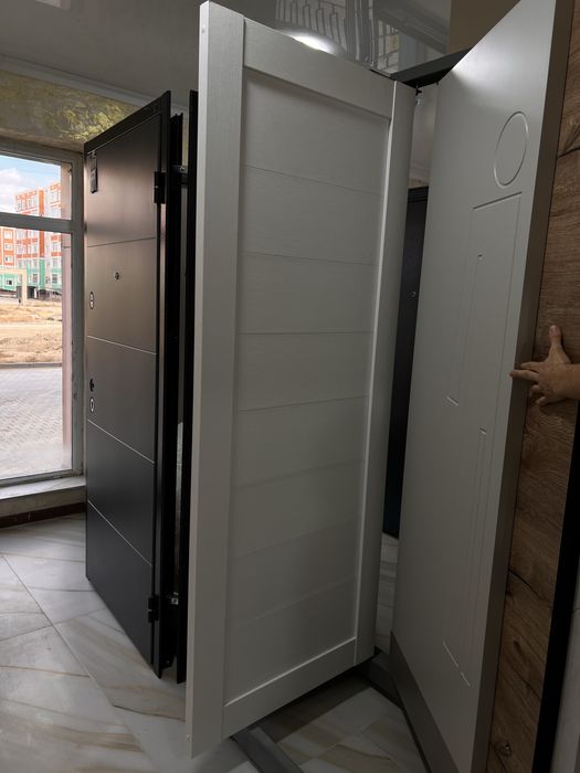 Продается новые двери от 15тыс комплект