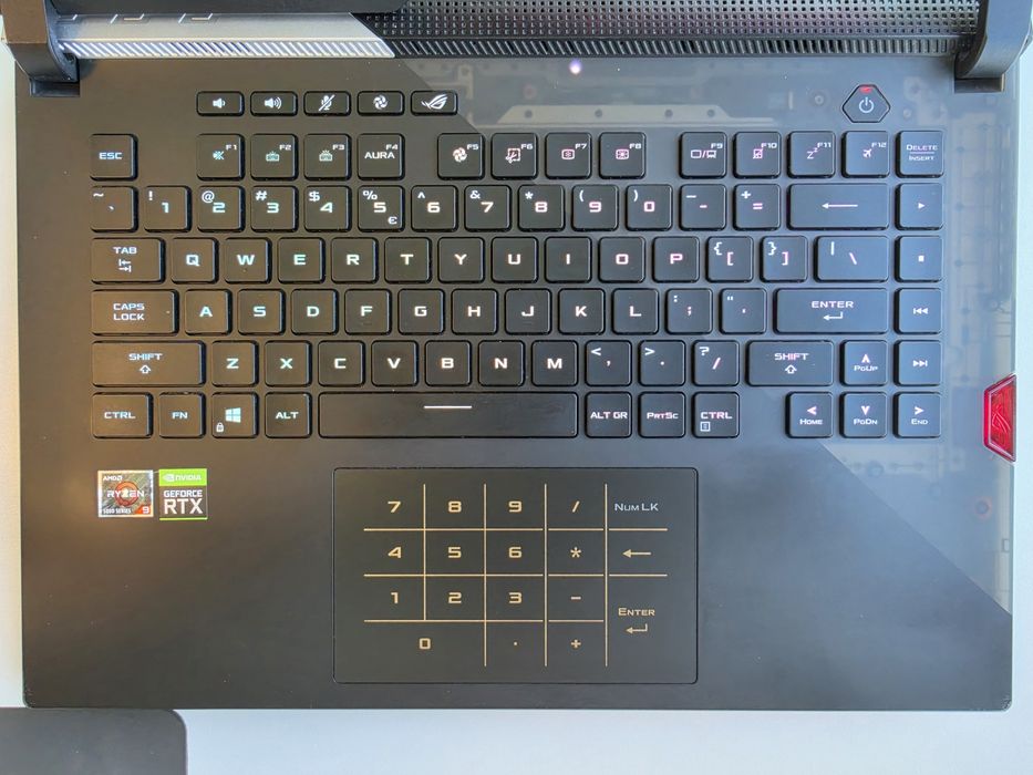 URGENT | Laptop Gaming ASUS ROG Strix SCAR 15 G533QS | Ryzen 9 5900HX | RTX 3080 16GB | 32GB RAM | 1TB SSD | Display 300Hz