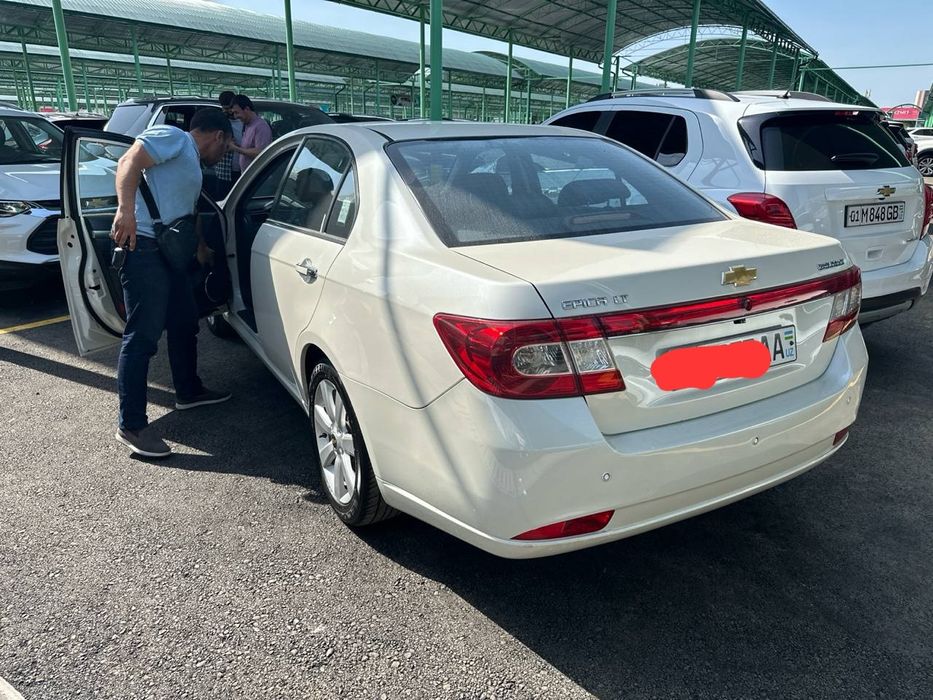 Chevrolet Epica Jemshug Rang