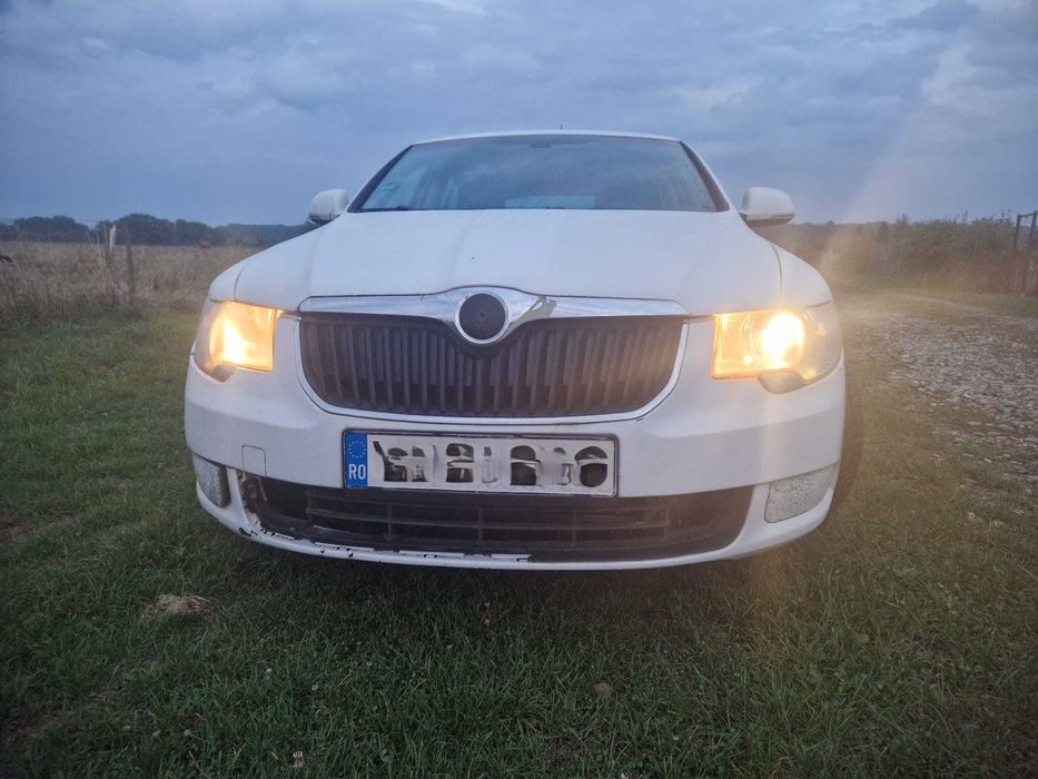SKODA Superb 2009 — imagine 4