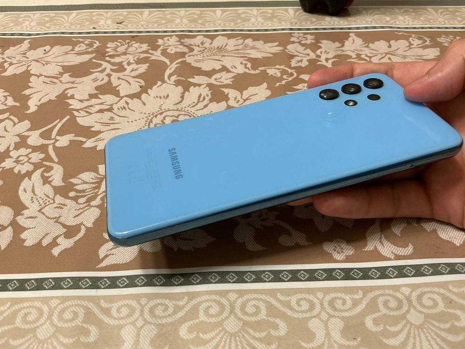 Samsung A32 blue