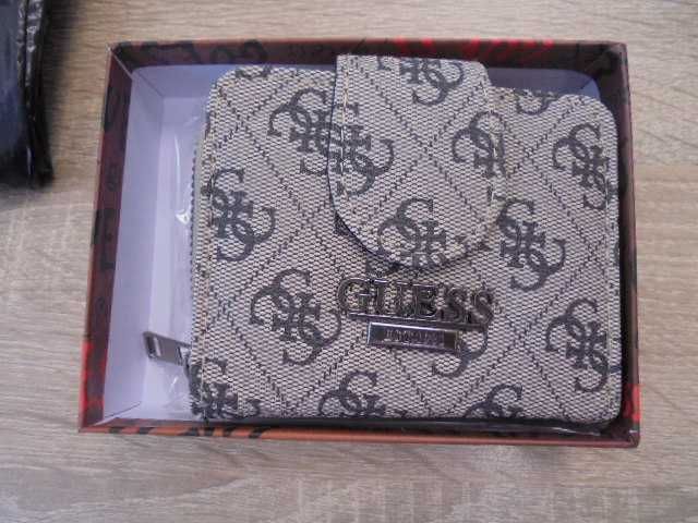 Портмонета на ''GUESS'' с кутия