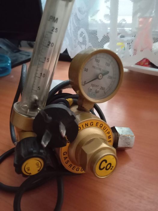 Редуктор углекислотный