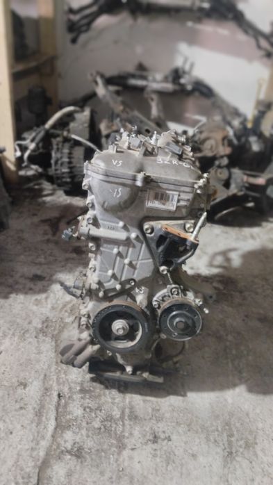 Двигатель Toyota 3zr fae2.0l