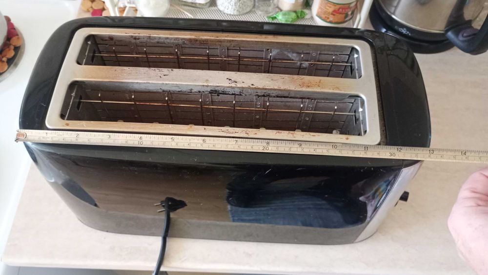 Тостер за 4 ри филии