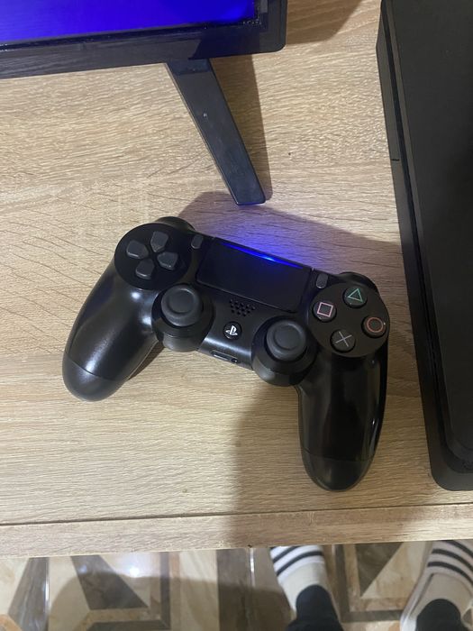 Vand PlayStation4 Slim