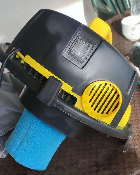 Прахосмукачк Lavor