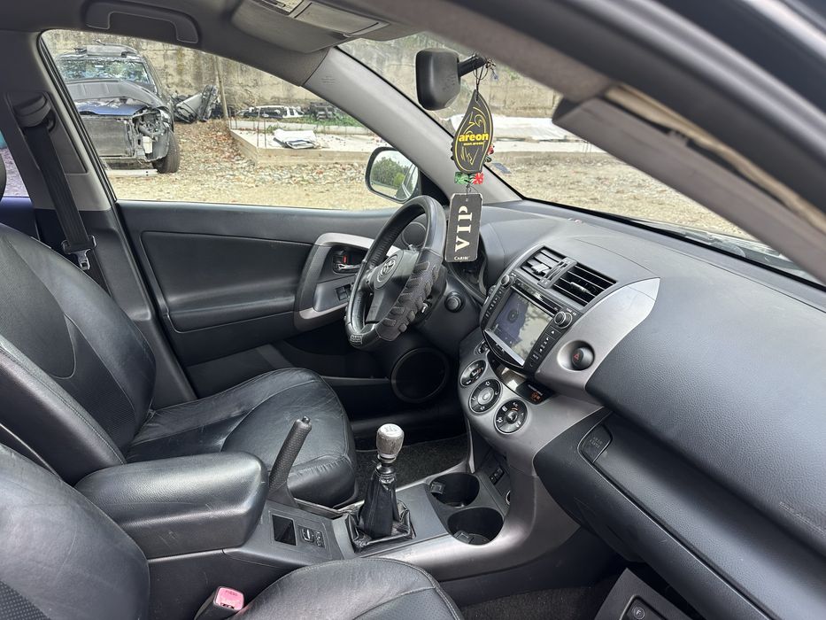 Тойота Рав4 Toyota Rav4 2.2 d4d 136кс НА ЧАСТИ!