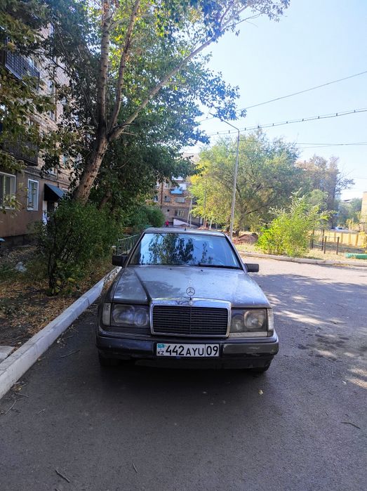 Продам Мерседес 124