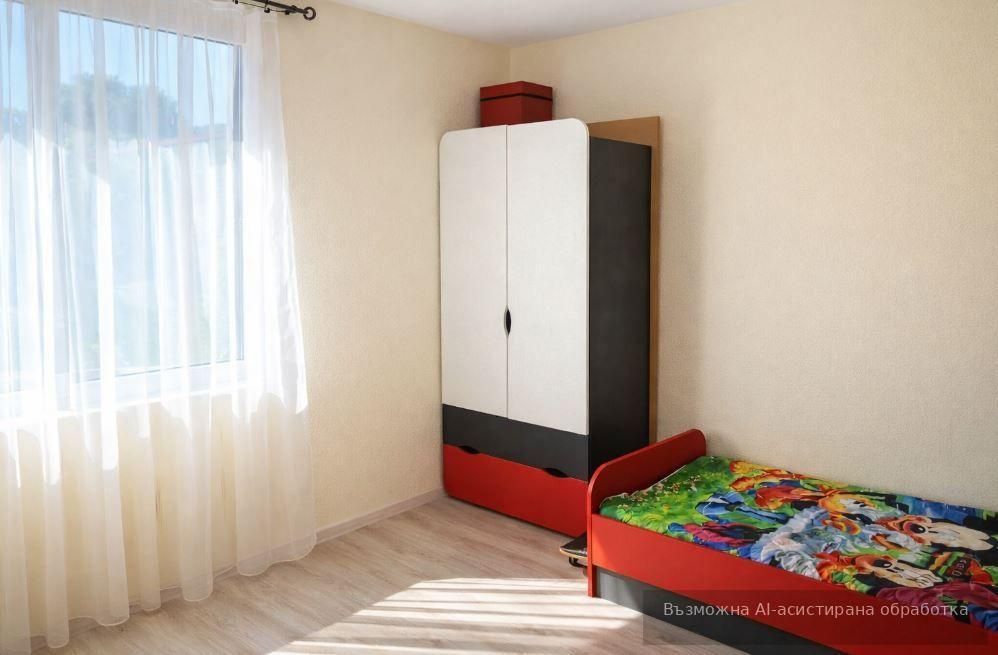 Дава се под наем Тристаен апартамент в Варна, Галата - 100 кв.м за 598.23 € - Снимка #4