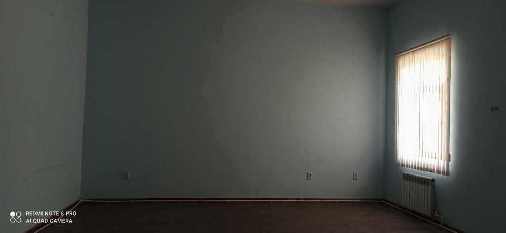 Нотурар бино ижарага берилади, мулжал кафе Анна Герман ёнида. 130м2