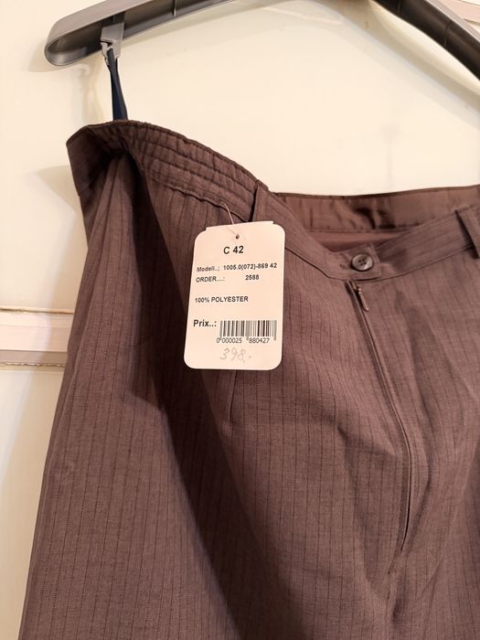 Fusta midi cu crapatura