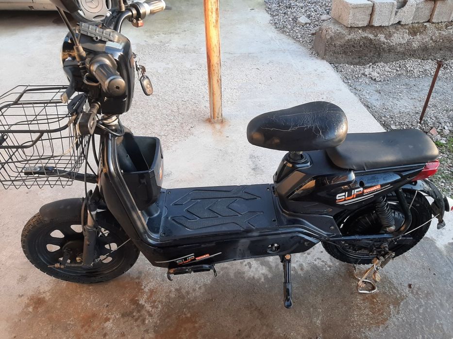 Электроскутер, мапед