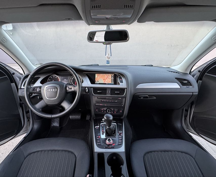 Audi A4 B8 2009 *S-Line* LED Cutie-Automata
