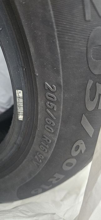 205/60/16 pirelli летни гуми 6.05мм 4 броя летни гуми пирели