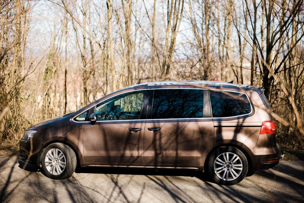 VW Sharan 2.0 TDI 210 CP – Highline – 5 Locuri – Full Dotări – 2012