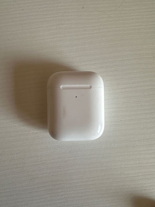 AirPods 1 го поколения