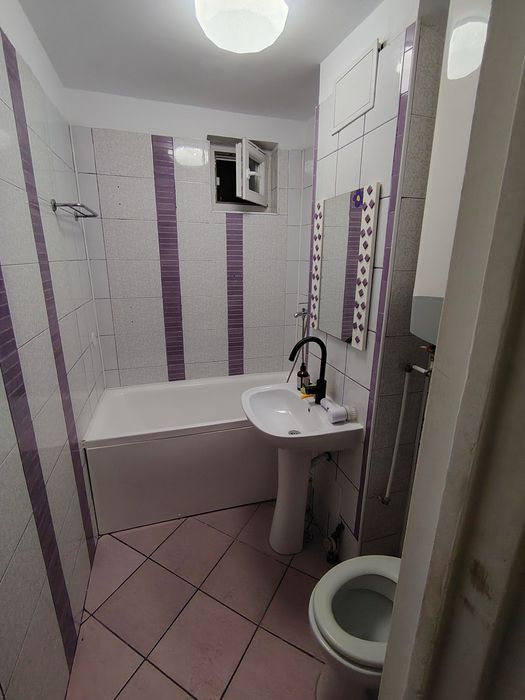 De inchiriat apartament 2 camere