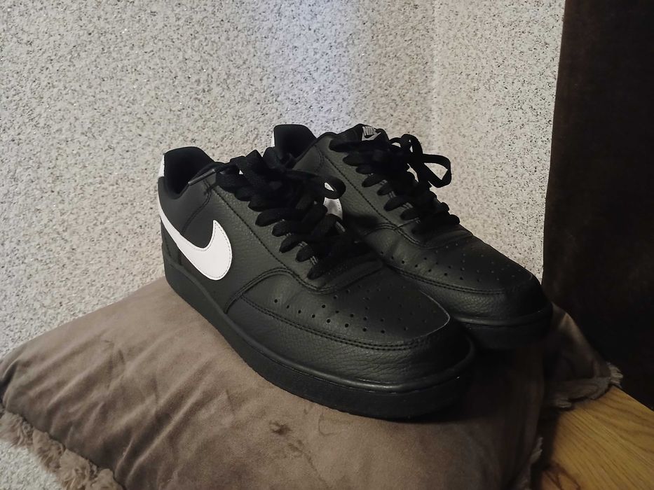 Nike Court Vision Low 44,5 номер Обувки носил съм ги 2 пъти не ми харесват липно на мен.