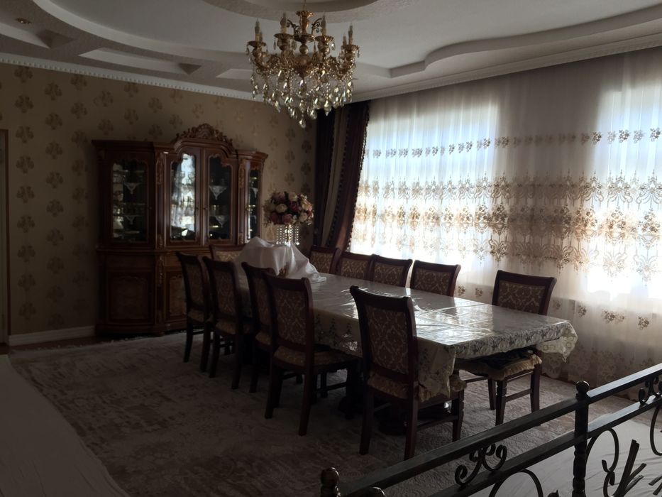 Продаётся частный дом-дача, ,8 сот,10 ком., 2этаж. Кибрай ,