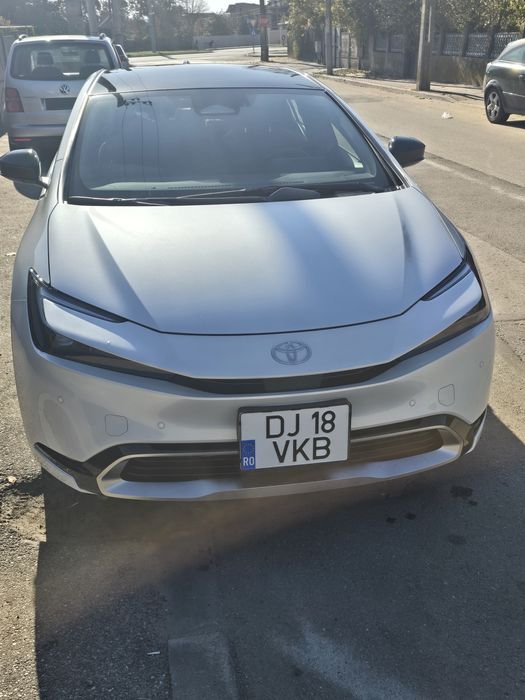 Toyota prius hybrid plug-in