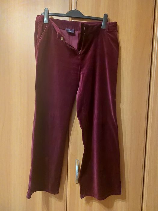 Pantalon de catifea visiniu