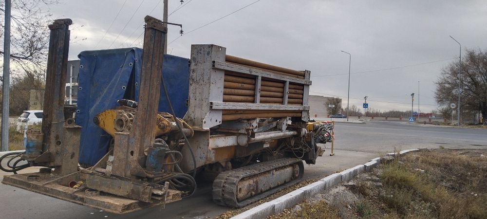 Продам буровую установку гнб 32тонник