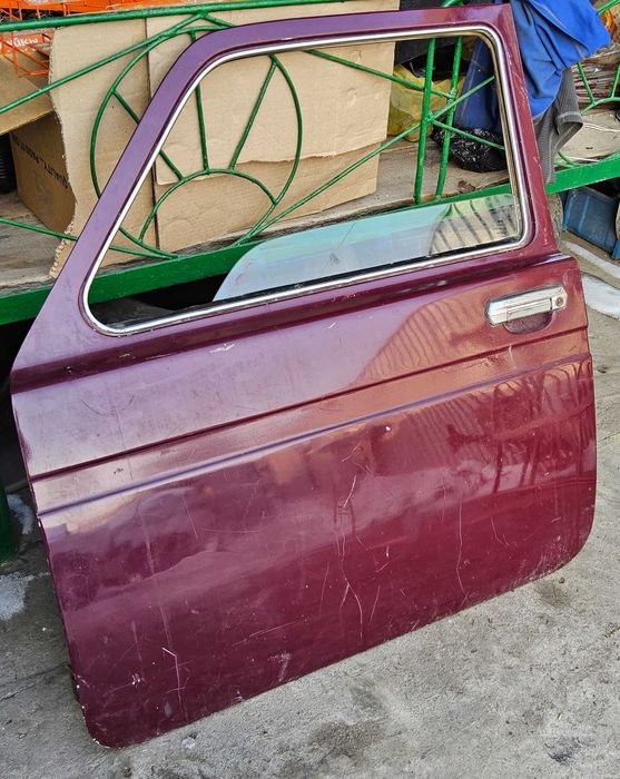 Дверь на ниву 2121