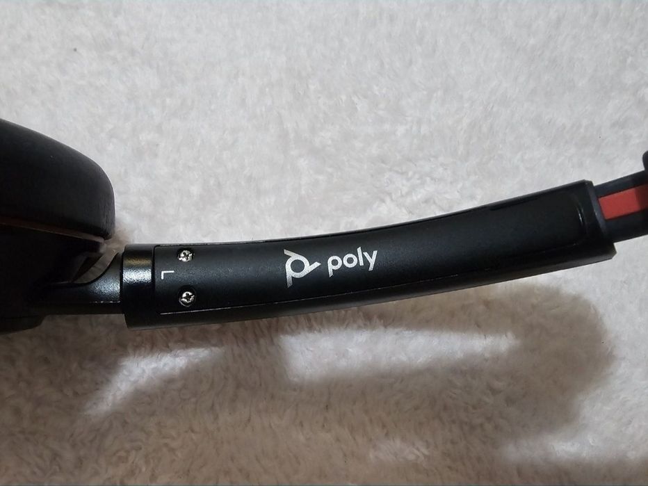 Casti Call Center VOYAGER FOCUS UCB825-M NO STAND (202652-04 / 202652-