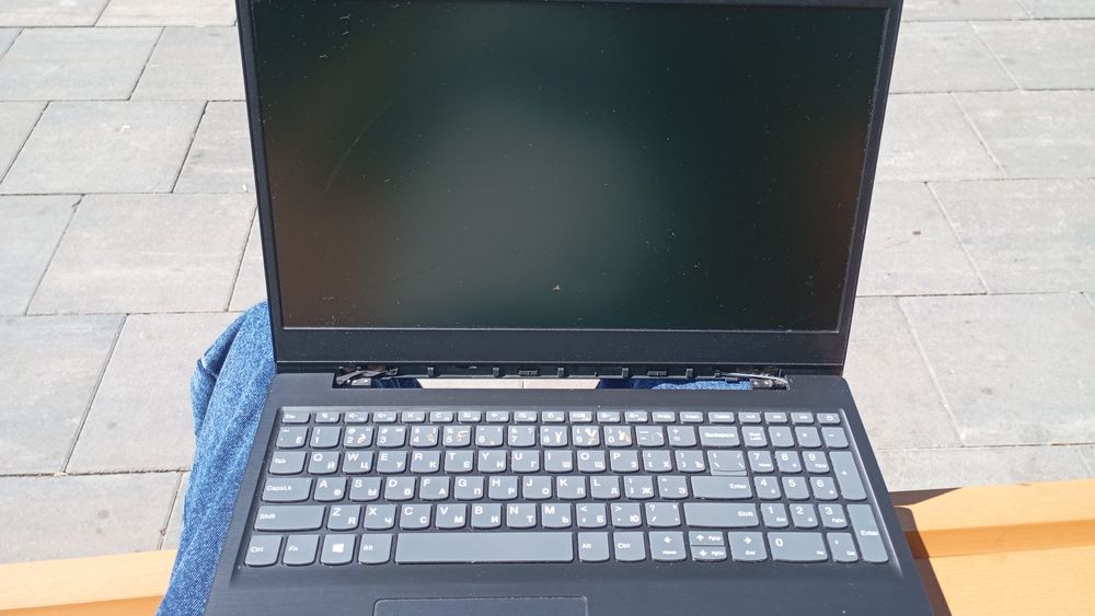 Продам ноутбук core i5 8 поколения