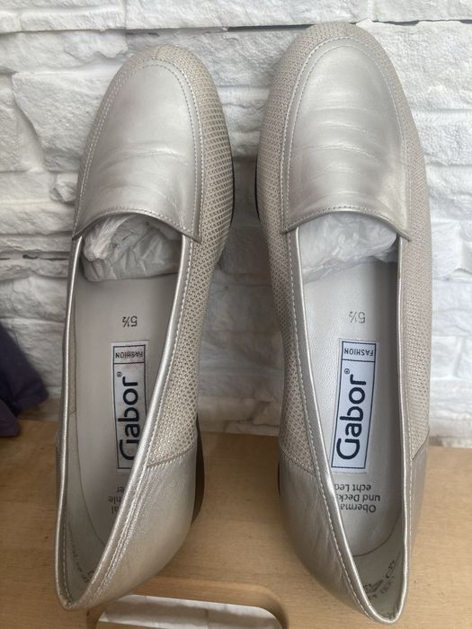 Обувки Gabor Fashion в златист цвят. Размер EU38,5 / UK5,5